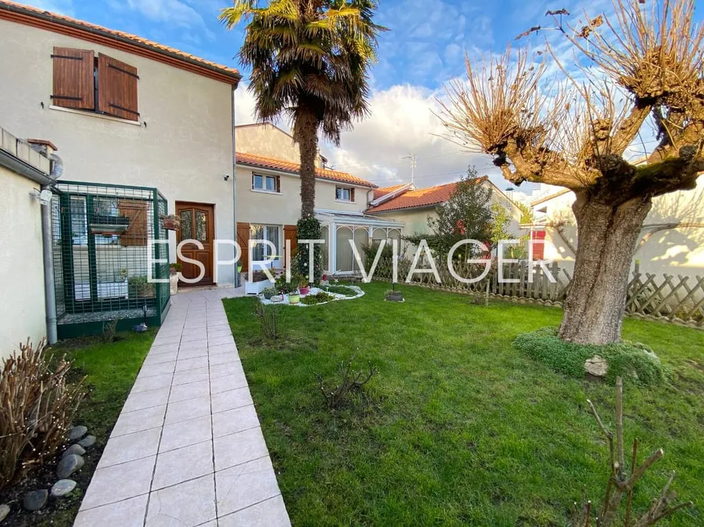 ensemble immobilier 7 pièces à Agen (47000)