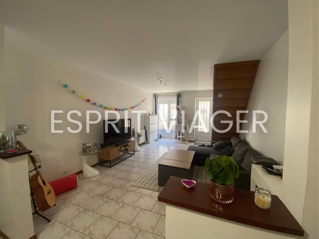 maison 4 pièces à Bourg (33710) — photo 2