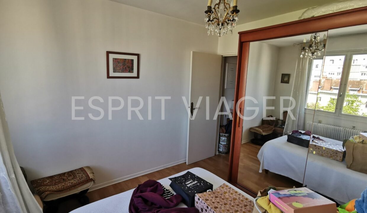 Esprit Viager VENDRE SON BIEN EN VIAGER BORDEAUX Chambre 2