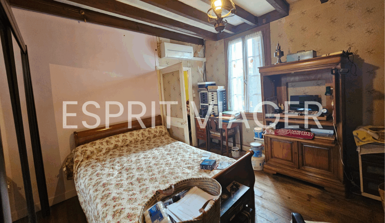 Esprit Viager VENDRE SON BIEN EN VIAGER BORDEAUX Chambre 2